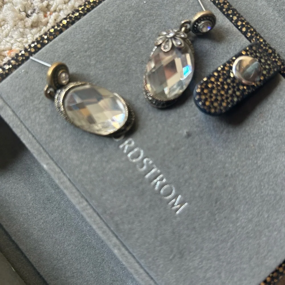 Crystal earrings - Picture 1 of 1